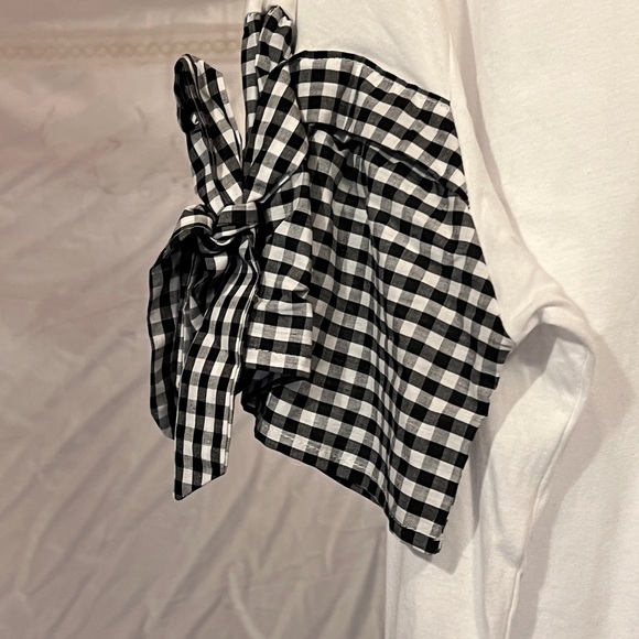 Gorgeous shirt by paper tee white with checkered sleeve that end in a bow new - Picture 3 of 8